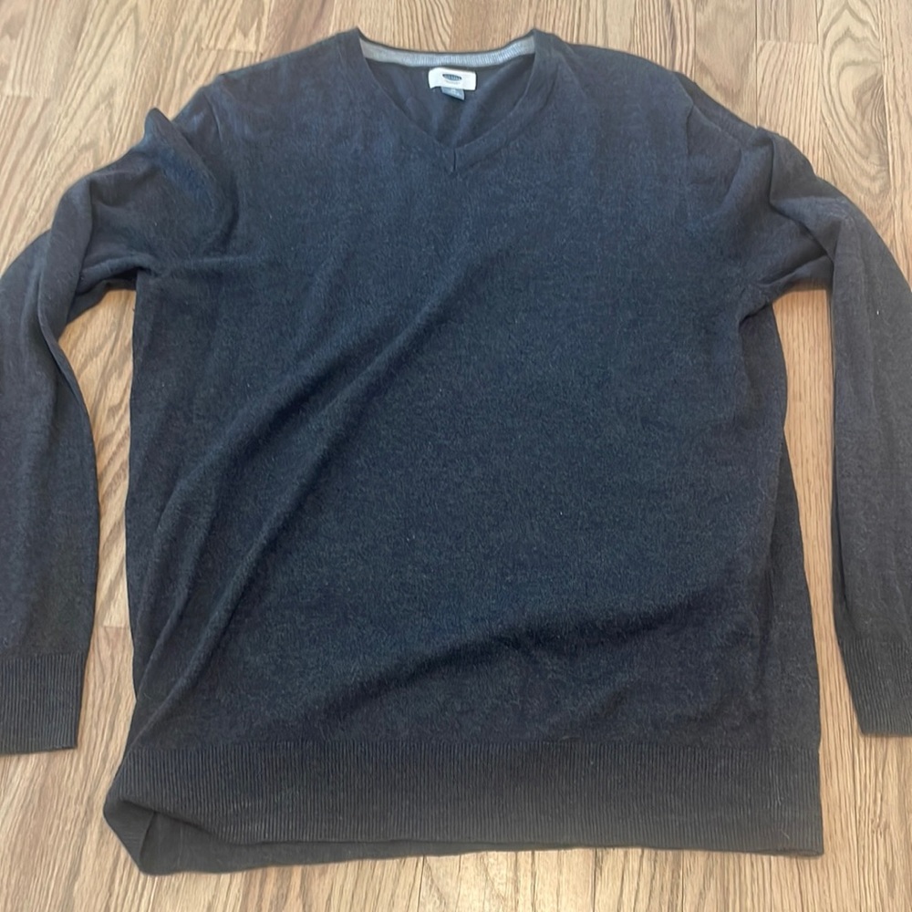 Dark gray old navy sweater